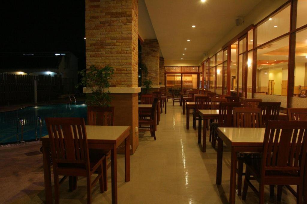 Hotel Siam Platinum Pattaya Exterior foto