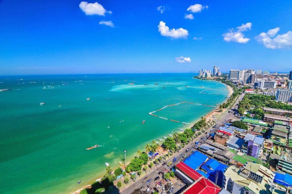 Hotel Siam Platinum Pattaya Exterior foto
