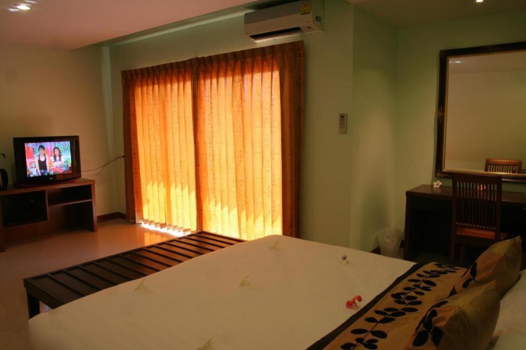 Hotel Siam Platinum Pattaya Exterior foto